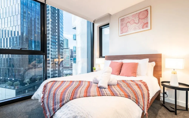 Central 2 Bedroom Apartment in Southbank