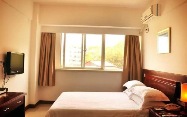 Long Jia Bo Yi Hotel