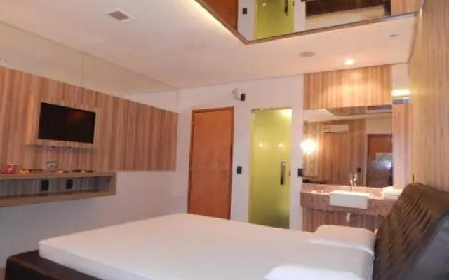 Matisse Motel