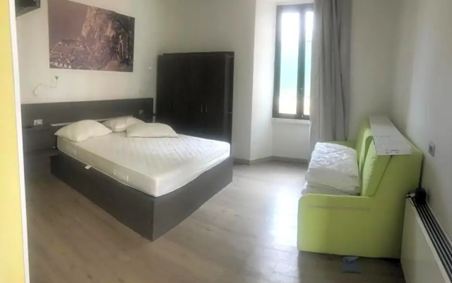 Antica Campione Rooms  Hostel