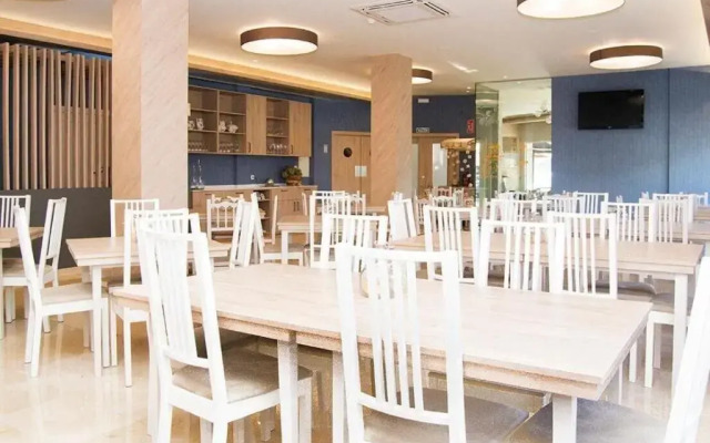 Hotel San Luis
