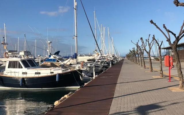 Les Roques 6 in Roses
