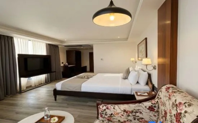 Comfort Hotel Kishore Azamgarh