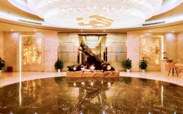 Hexinshi Hotel (Chongqing West Railway Station)