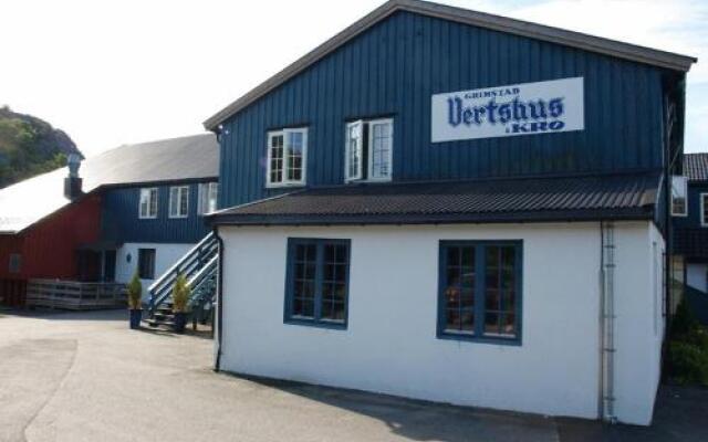 Отель Grimstad Vertshus Норвегия, Гримстад - отзывы, цены и фото номеров - забронировать отель Grimstad Vertshus онлайн вид на фасад