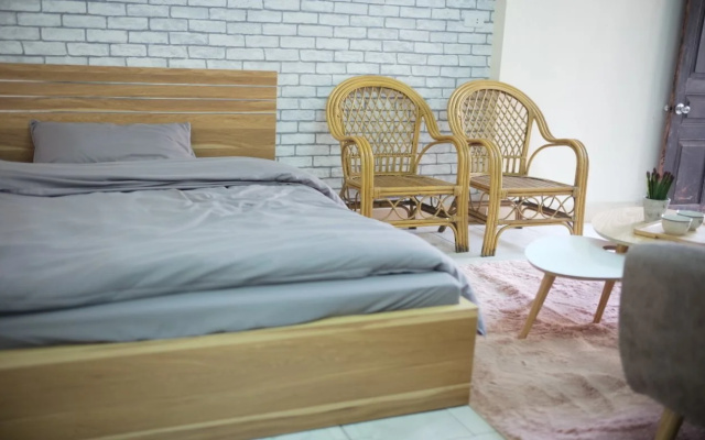 Peony House Trade Hotel II