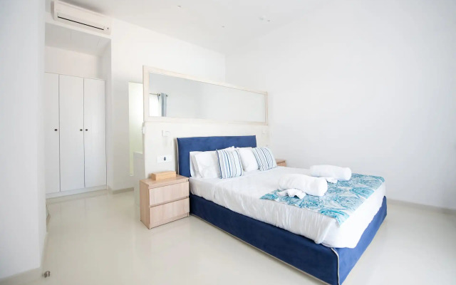 Amaris Mykonian Residence