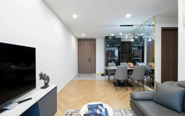 Odela West Tower Riverside Apt Hotel