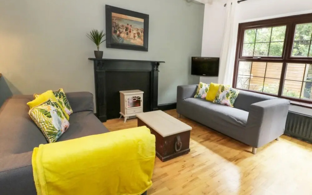 4 Wheatsheaf Yard