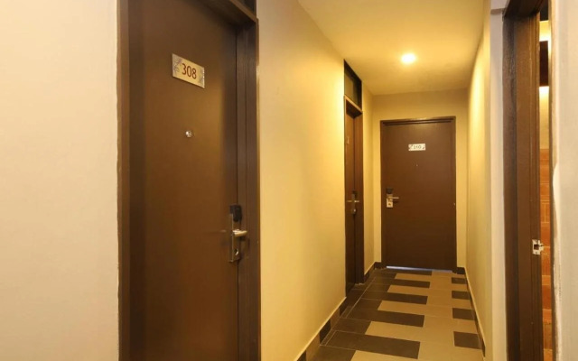 Hotel O Hills Residence