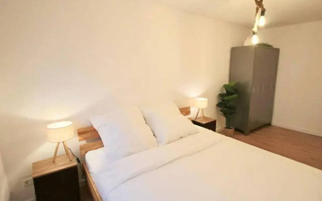 Fantastische Moderne und Zentrale Wohnung mit Balkon