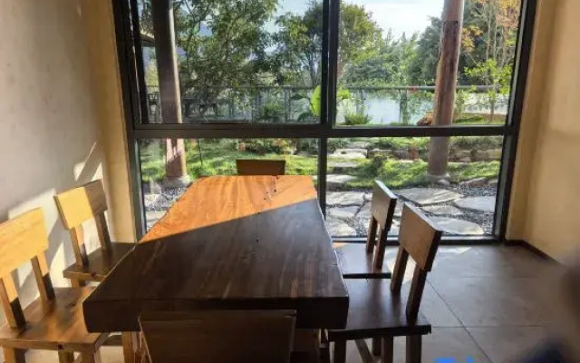 Nanmu Courtyard (Yunyang Riverside Shopping City Center)
