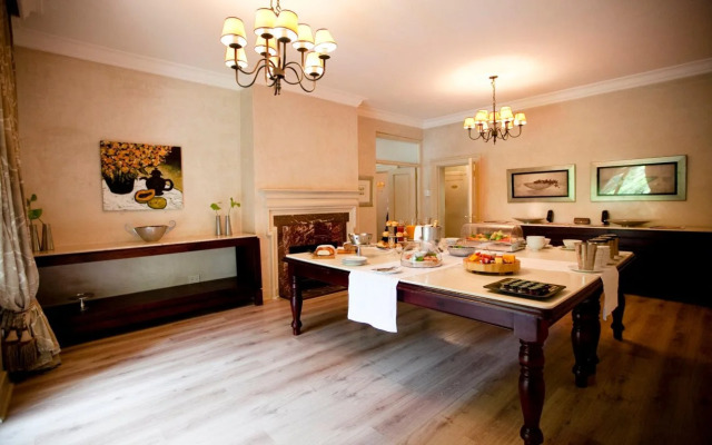 10 2nd Avenue Boutique Hotel by Dream Resorts