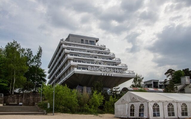 Baltic Beach Hotel & SPA вид на фасад