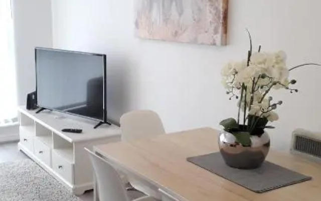 Lynn's Liverpool Apartment