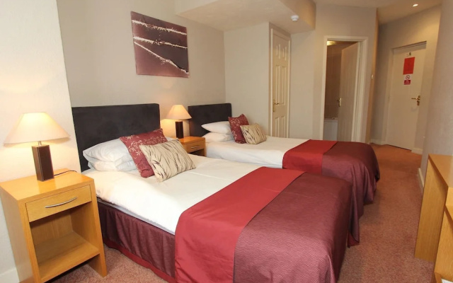 Nanhoron Arms Hotel