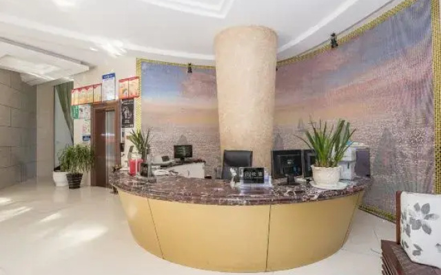 Sunshine Holiday Hotel
