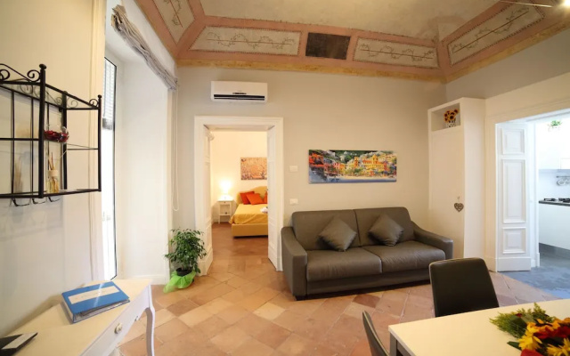 Casa Megara