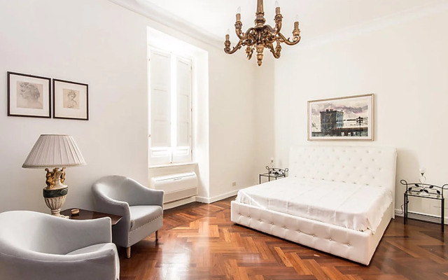 Vatican Luxury Apt