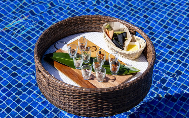 AQUASENSE Hotel & Resort