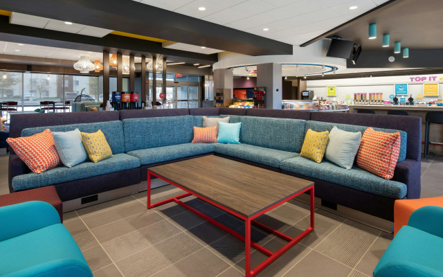 TRU BY Hilton Sharonville