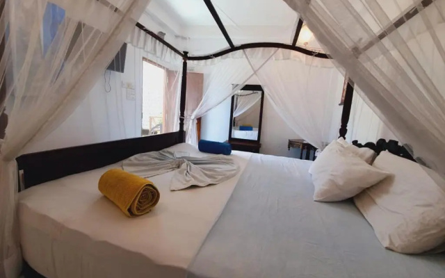 That's Why Beach Cabanas Nilaveli