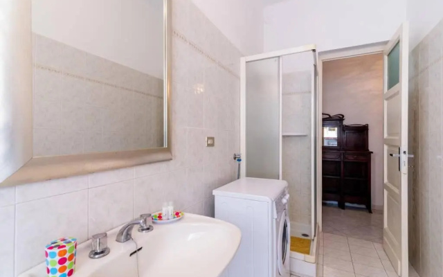 Appartamento Goethe - 2 camere - 100m stazione - 200m Palafiori