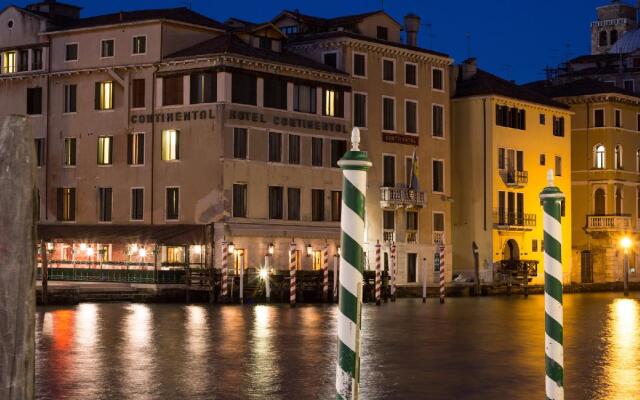 Отель Continental Venice Италия, Венеция - 2 отзыва об отеле, цены и фото номеров - забронировать отель Continental Venice онлайн вид на фасад