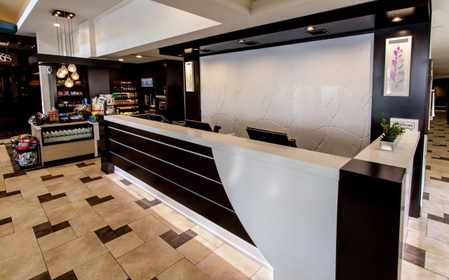 Hilton Short Hills