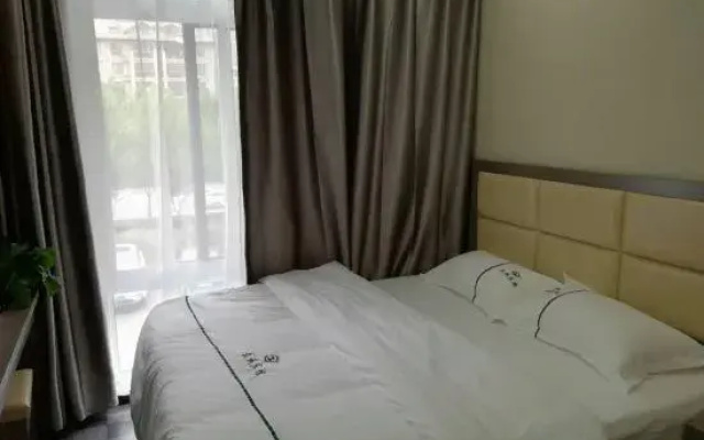 Feidong Zhongcheng Express Hotel