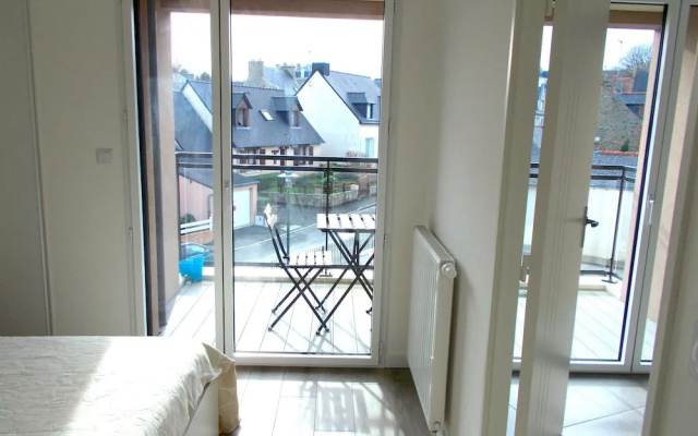 Dinard centre calme 2 Chambres Balcon