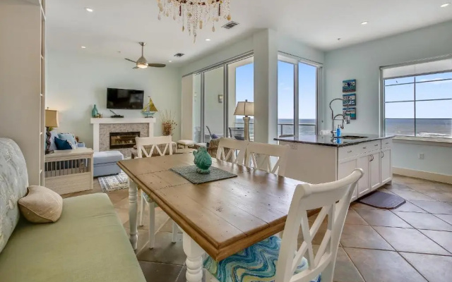 Blue Lagoon by Ryson Vacation Rentals