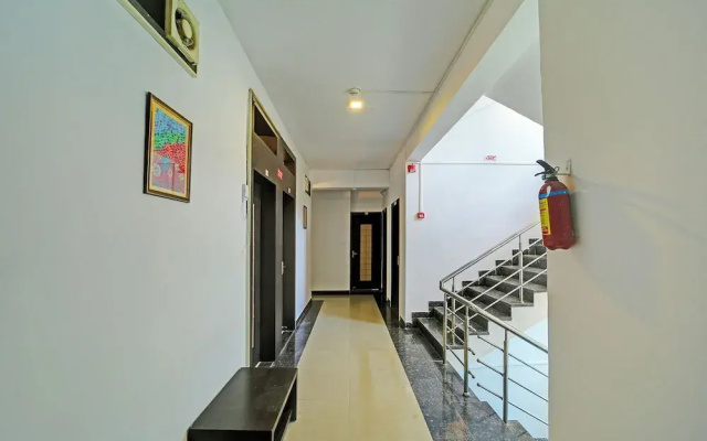 Fabhotel Konark Green