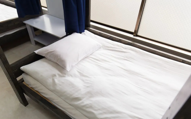 Tribe Hotel 7F