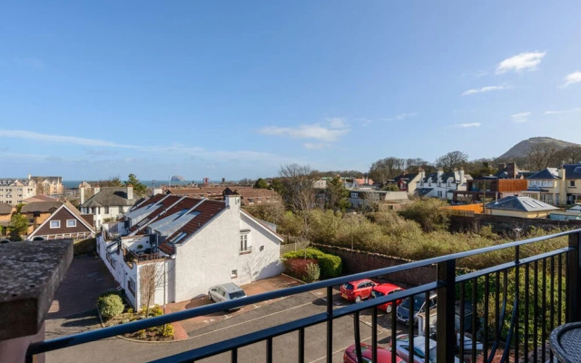 Redcroft Apartment for 3 People