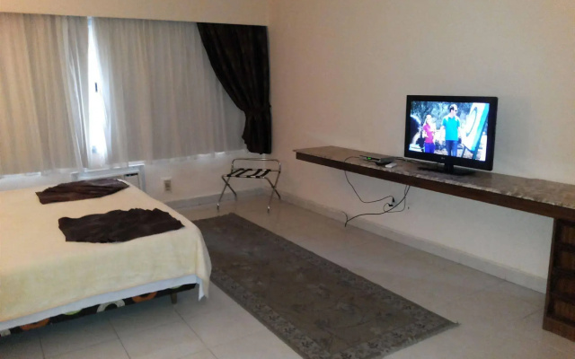 Kanzy Hotel