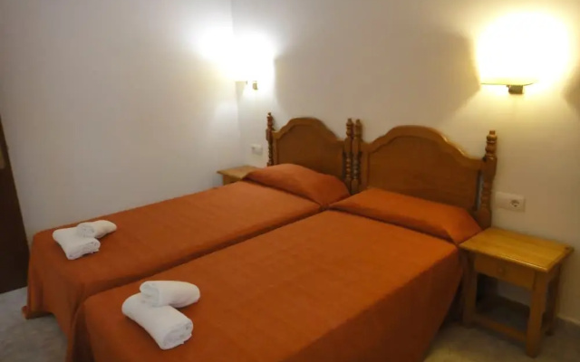 Apartamentos Comte-Empuries-46