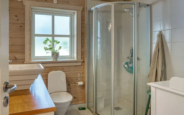 6 Person Holiday Home in Vaeggerlose