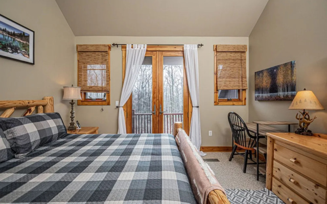 Baraboo Lodge