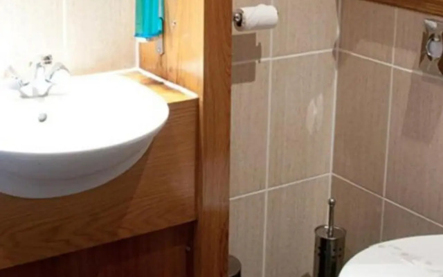 Rooms at 1703