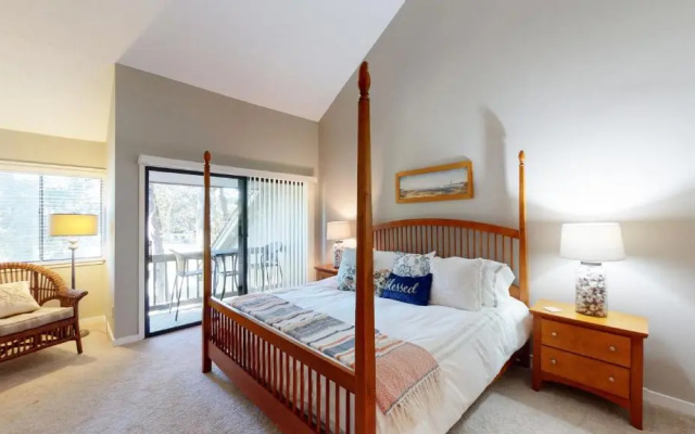 903 Inverness Village