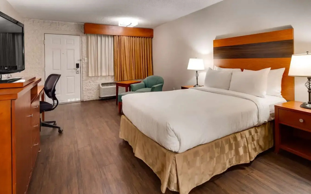 Extend-a-Suites - Phoenix Airport