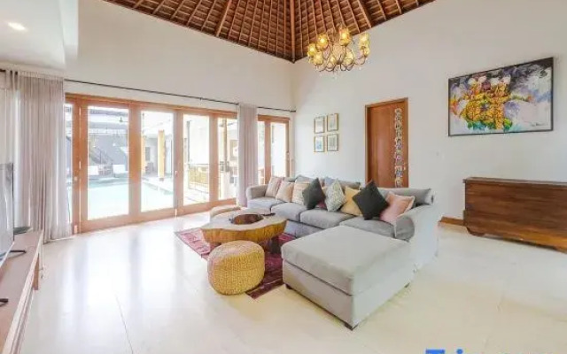 Skyla Villa Ubud by Supala