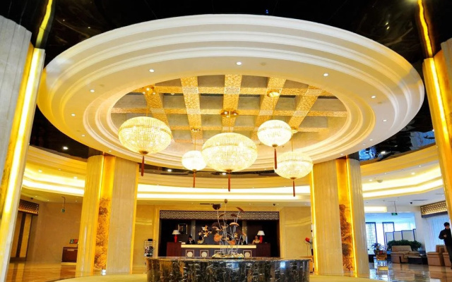JingHang Holiday Hotel