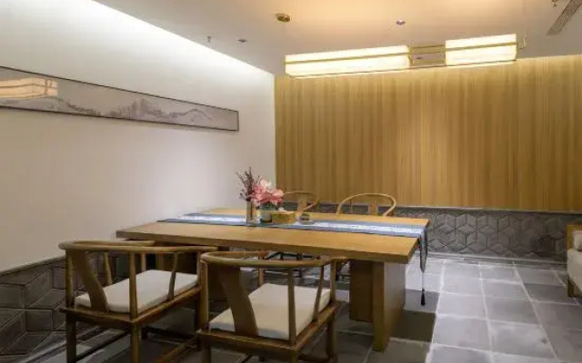 Sihai Yijia Hotel, Hanzhong