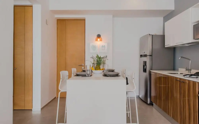 The City 1Bedroom Apartment with Terrace and 2 Pools