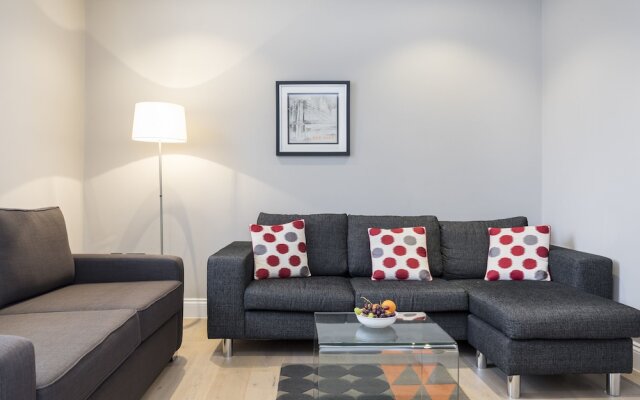 Отель Leicester Square - Covent Garden Apt комната для гостей