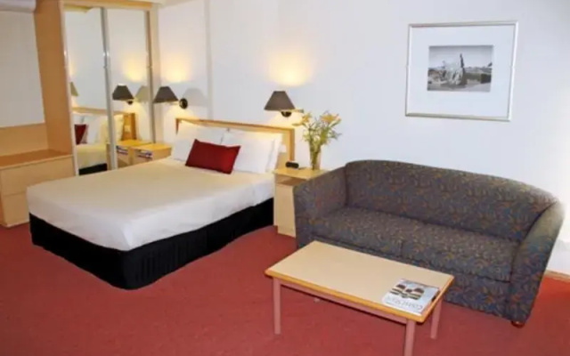Amooran Oceanside Apartments and Motel