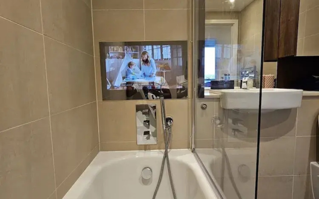 Cozy London Apartment Canary Wharf