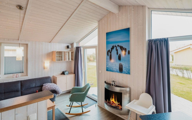 4 Star Holiday Home in Friedrichkoog